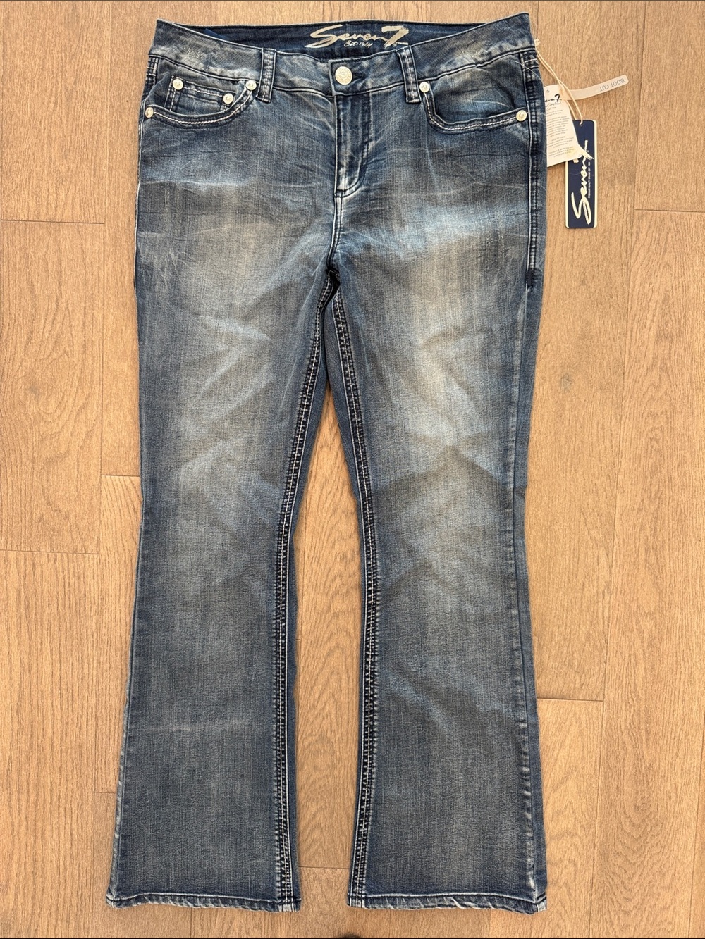 Seven 7 Bootcut Mid Wash Women’s 14 Distress Fading NWT Flap Pockets Denim Jeans